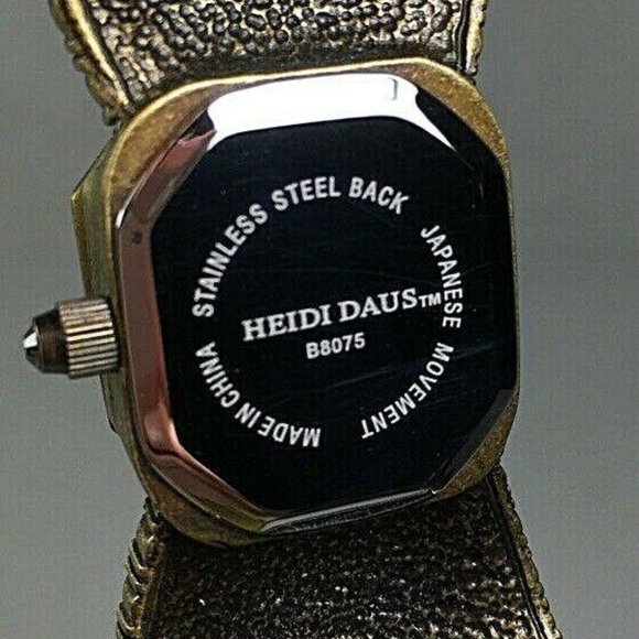 Heidi Daus Swarovski Bow Wristwatch–Needs Battery - Picture 6 of 8